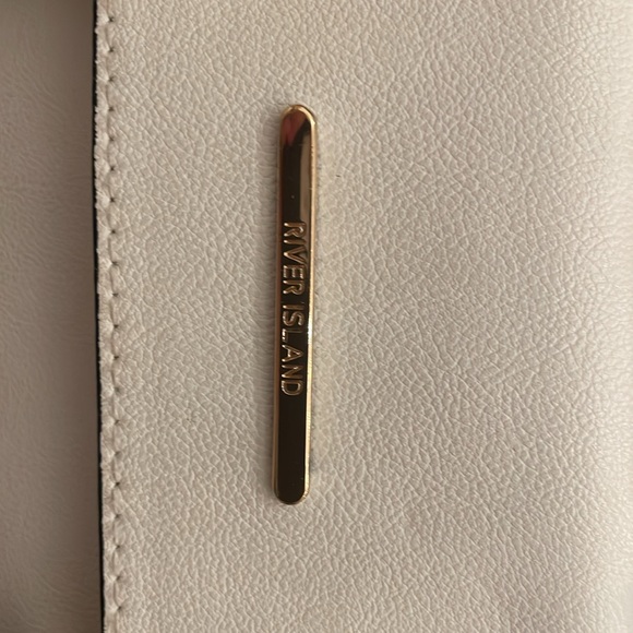 White and tan bag from River Island - Picture 2 of 5
